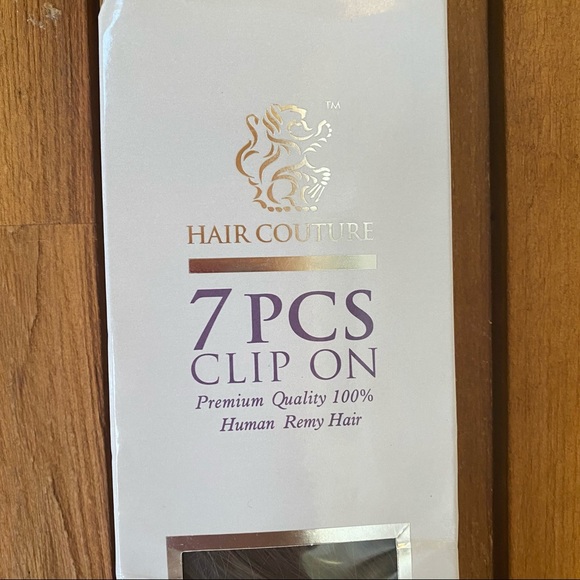 Hair Couture 7 Pieces Clip On 18” Extensions - 4